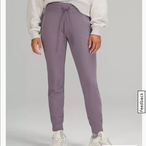 Lululemon Athletics size 12 lilac joggers